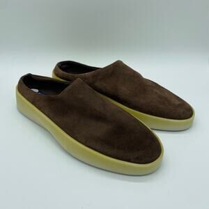 Wolf & Shepherd Brown Suede Leather Slip-On Shoes Minimalist Women's size 8